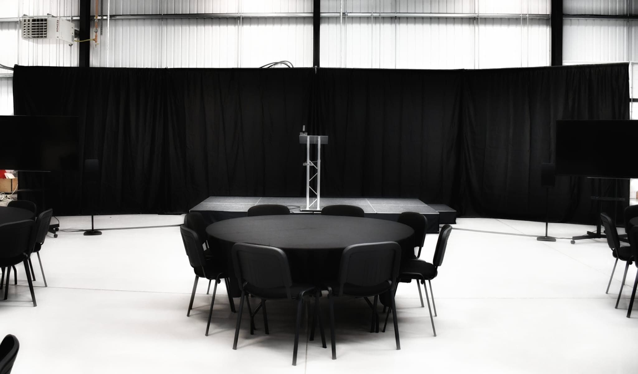 backdrop pipe and drape kit for events