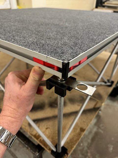 For decades, traditional lock-based portable staging systems like Revostage and Intellistage dominated the UK market. While these systems offered modular flexibility, they came with persistent drawbacks: jammed locks, time-consuming assembly, and costly maintenance. Today, magnetic portable staging—exemplified by NexGen’s Platinum ECO system—has emerged as a superior alternative. This guide compares both approaches, focusing on efficiency, Gopak ultralight riser with NexGen magnetic deck platforms, 2 hole brace for connecting stage modules